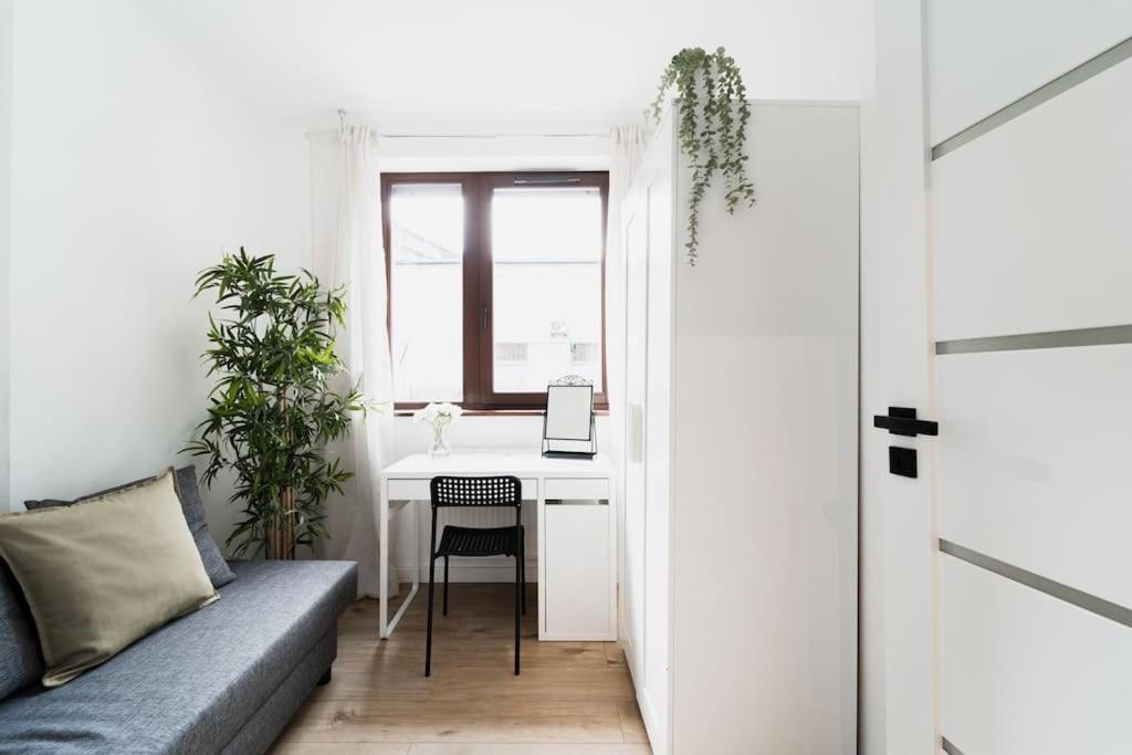 ורוצלב City Center - 3 Rooms - New Building - Private Parking Place - Garage מראה חיצוני תמונה