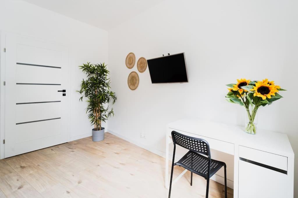 ורוצלב City Center - 3 Rooms - New Building - Private Parking Place - Garage מראה חיצוני תמונה